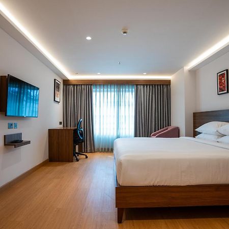 Lilac Hotel Guruvāyūr Dış mekan fotoğraf