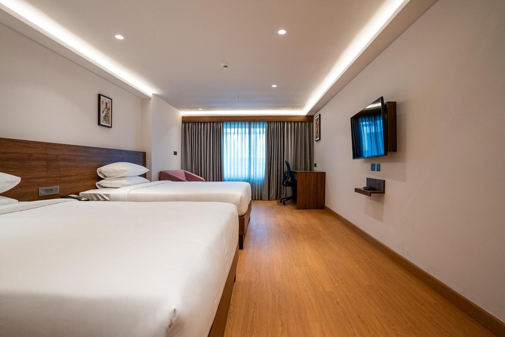 Lilac Hotel Guruvāyūr Dış mekan fotoğraf